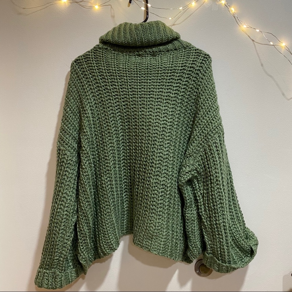 PRINCESS POLLY GREEN COW NECK KNIT SWEATER - Picture 6 of 8